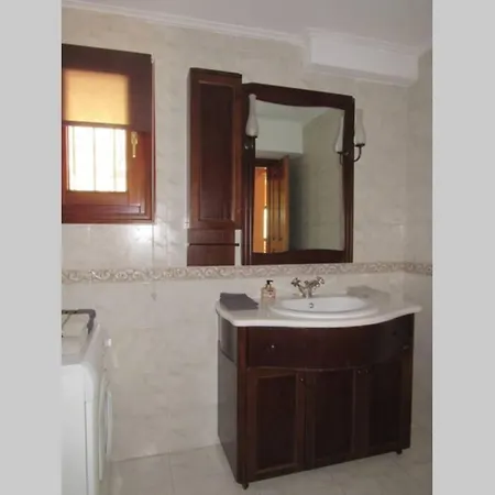 بيت للعطل Christie's Ground Floor By The Sea