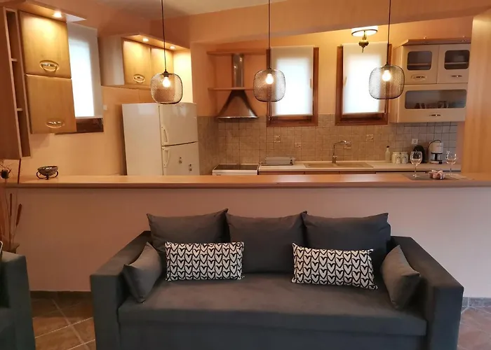 Christie's Ground Floor By The Sea Holiday home *