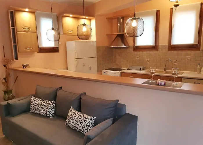 Christie's Ground Floor By The Sea Holiday home Kato Gatzea